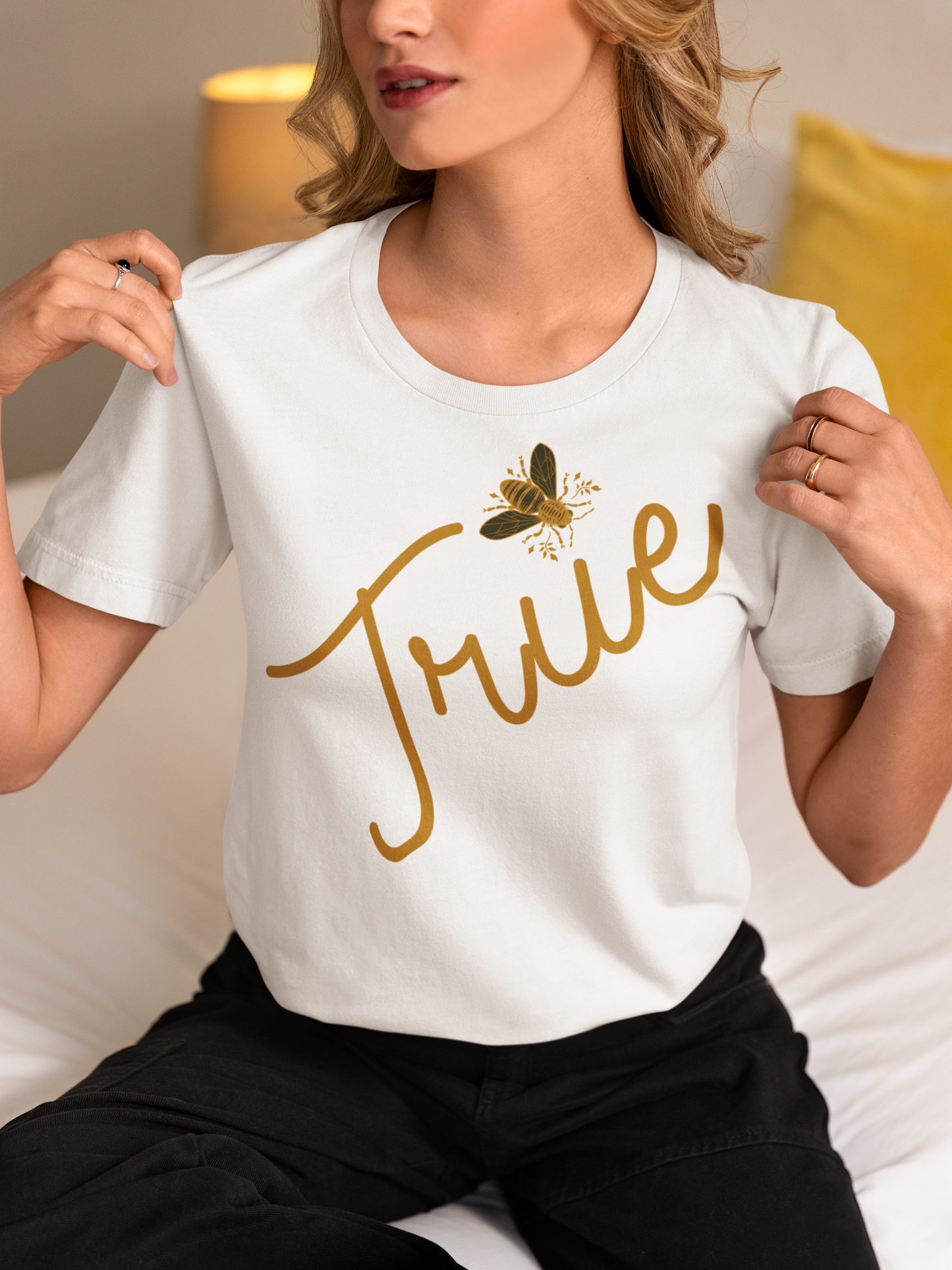 Bee True T-Shirt - Unisex Softstyle